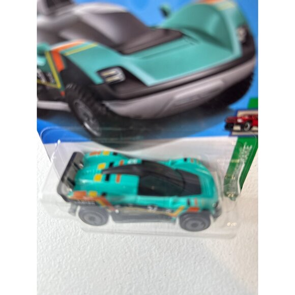 Hot Wheels 2024 Later Crater HW Reverse Rake 164/250 Green Car - Picture 4 of 7